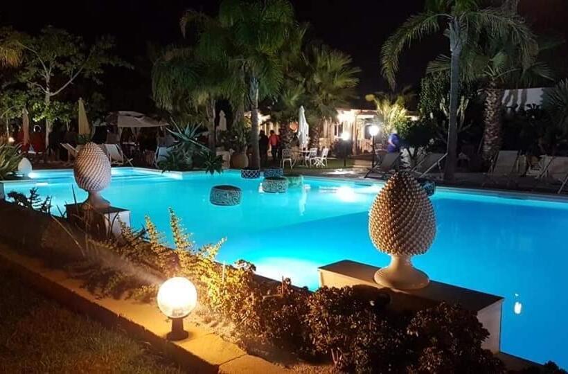 تختخواب و صبحانه Baglio Isolalunga