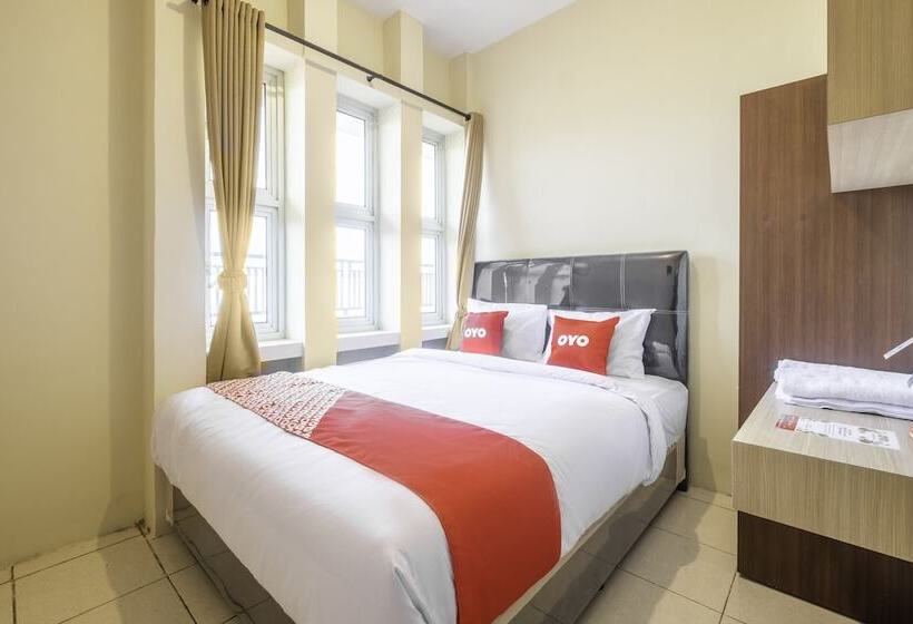 هتل Oyo 2132 Pondok Avicenna