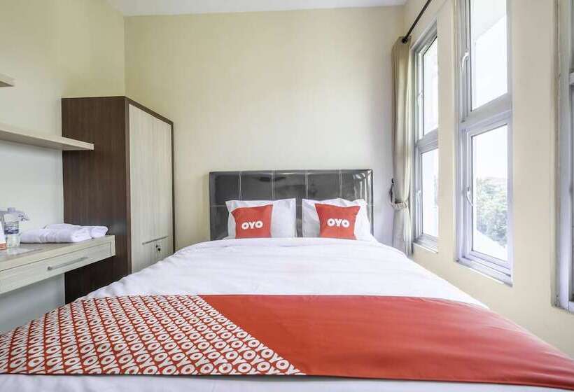 هتل Oyo 2132 Pondok Avicenna