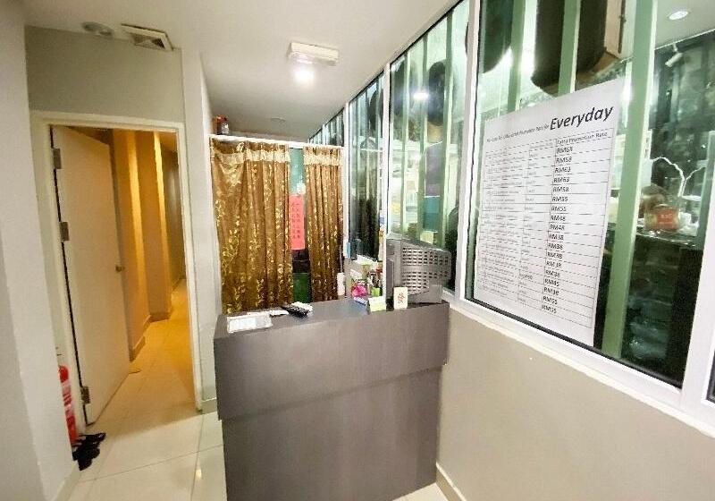 هتل Oyo 89950 365 Nice Stay