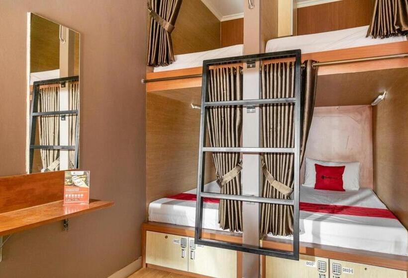 پانسیون Reddoorz Hostel Near Ltc Glodok