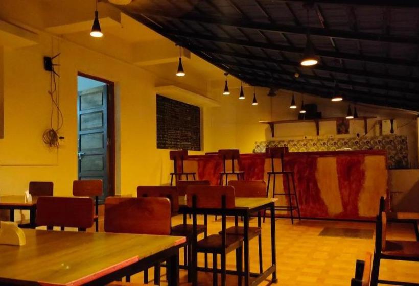 فندق صغير Shivam Bnb Mandrem Resort