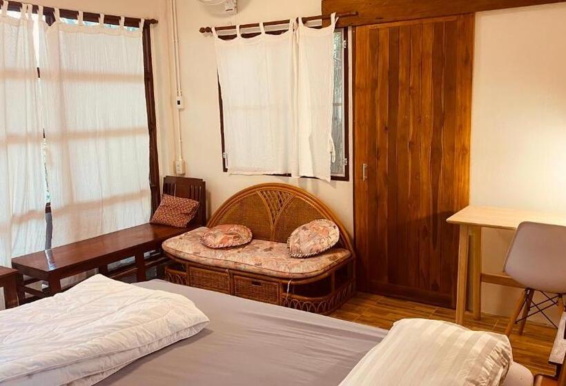 هاستل Brown House Chiangdao