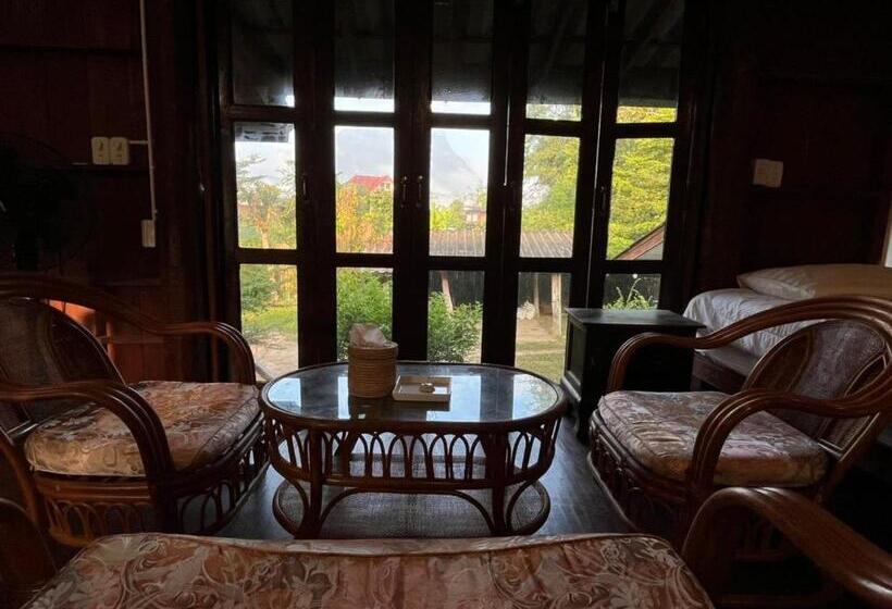 هاستل Brown House Chiangdao