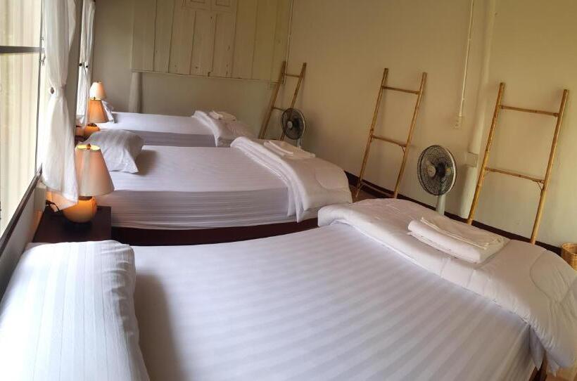 هاستل Brown House Chiangdao