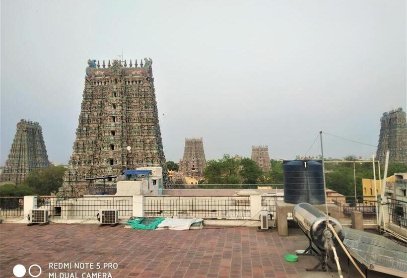 هتل Temple View Annex