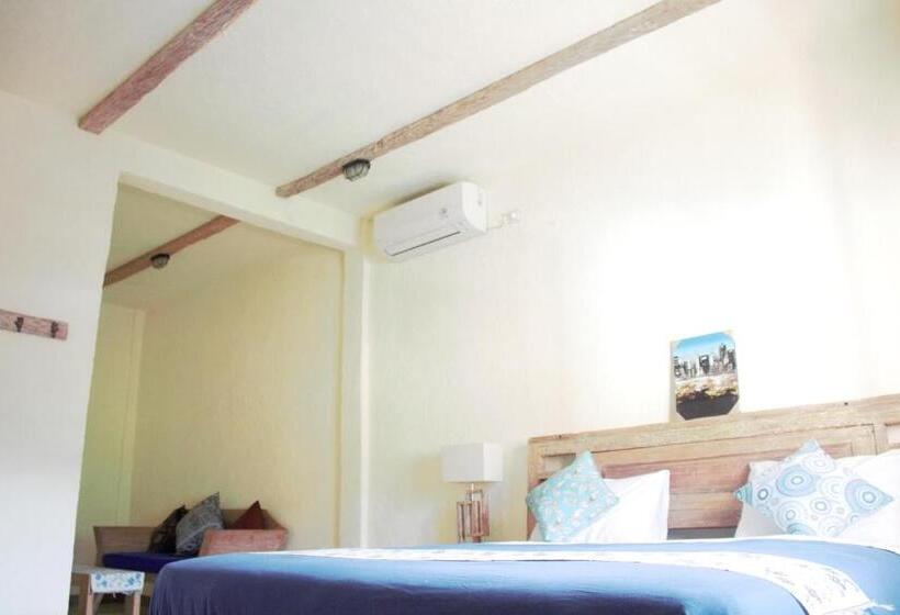 펜션 Adore Guesthouse