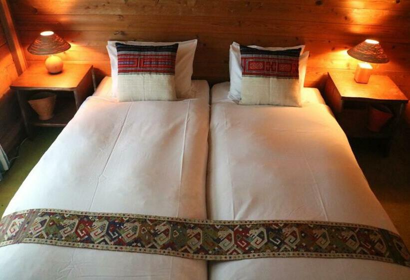 הוסטל First Tracks Madarao