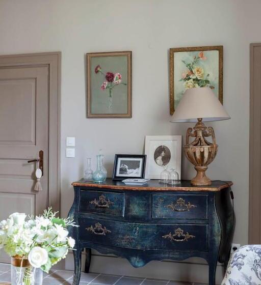 민박 Maison De La Bourgade