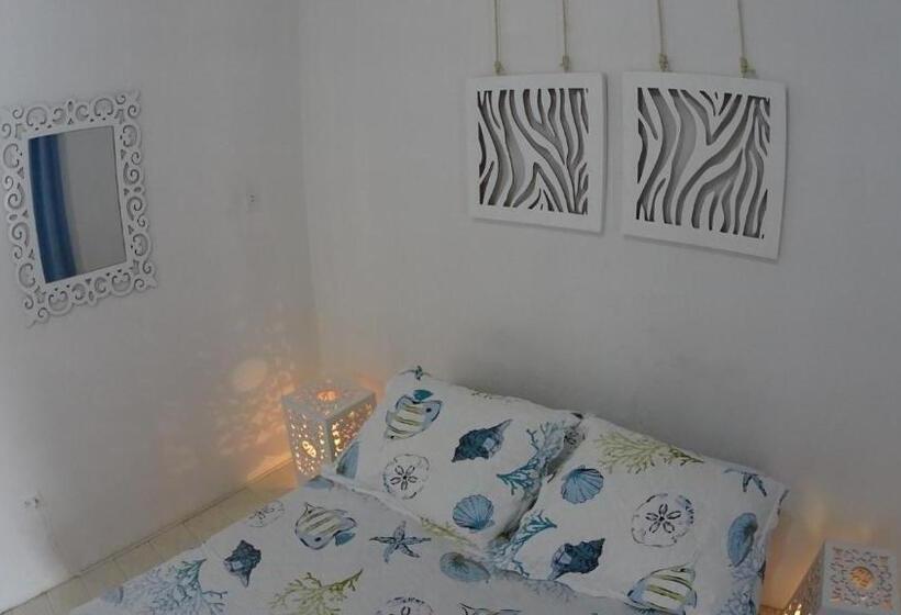 پانسیون Marmows Place