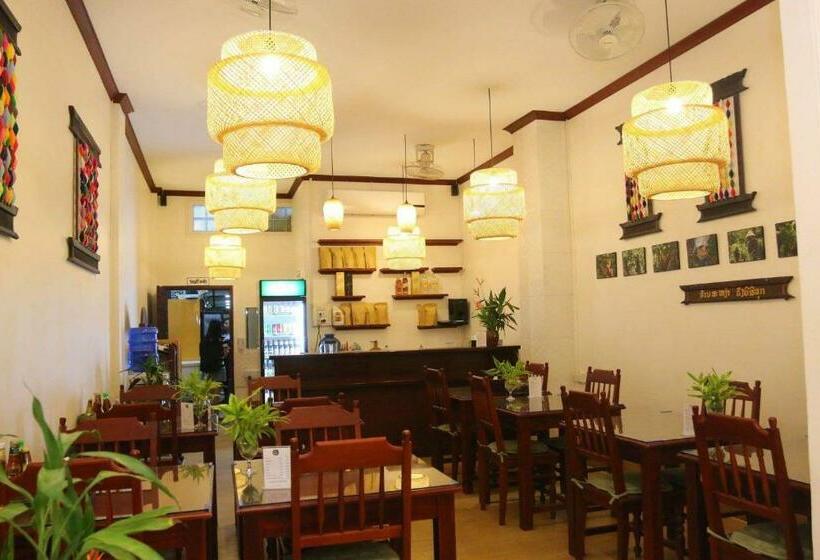 Sanga Hostel