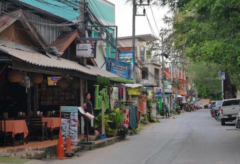 פנסיון Chill Land House