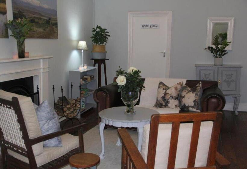 펜션 @karoo Guesthouse