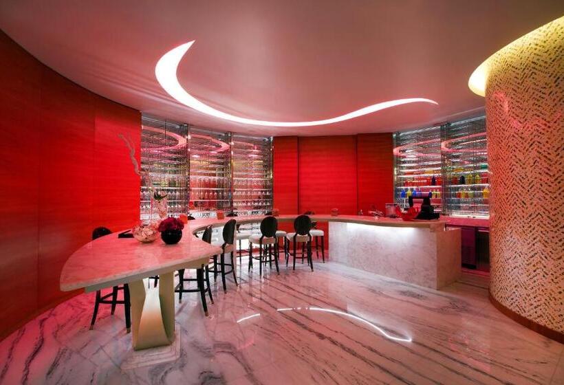 Bab Al Qasr Residence