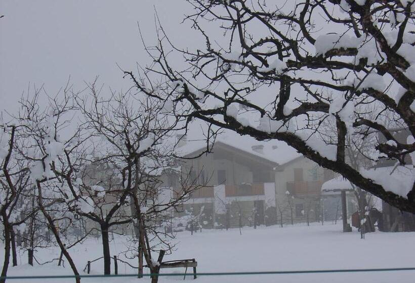 فندق Agriturismo Girasole