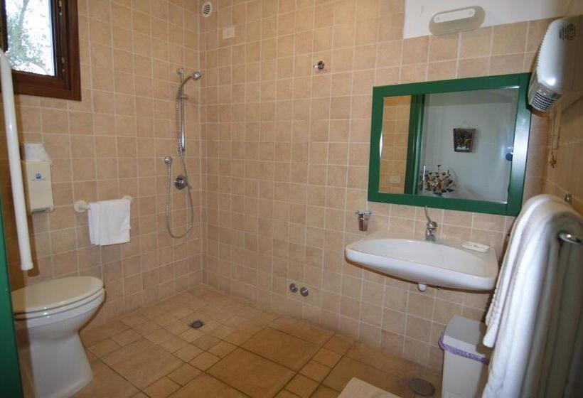 ホテル Agriturismo I Due Casali