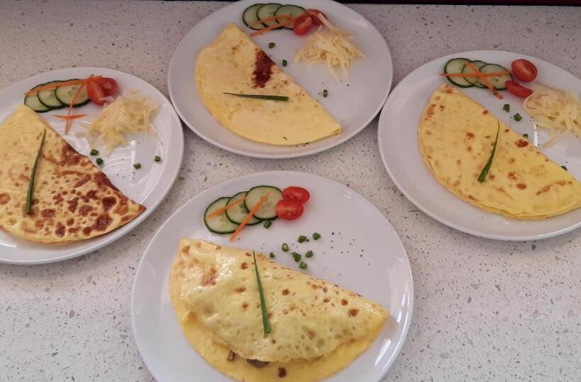 پانسیون Bhotani Lodge