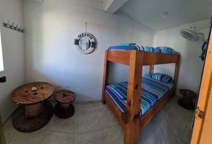 پانسیون Casa Hostel San Andres