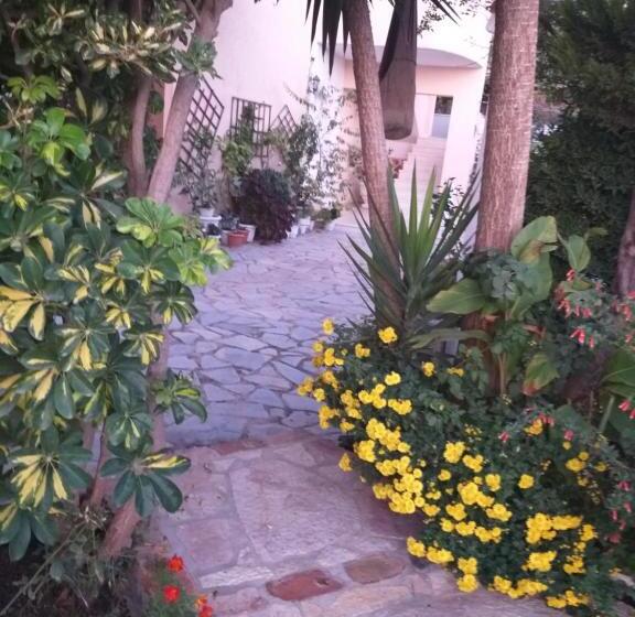 پانسیون Guesthouse Villa Joanna&mattheo