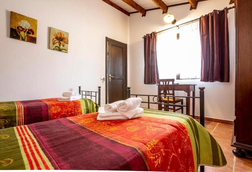 בית מלון כפרי La Vignazza B&b