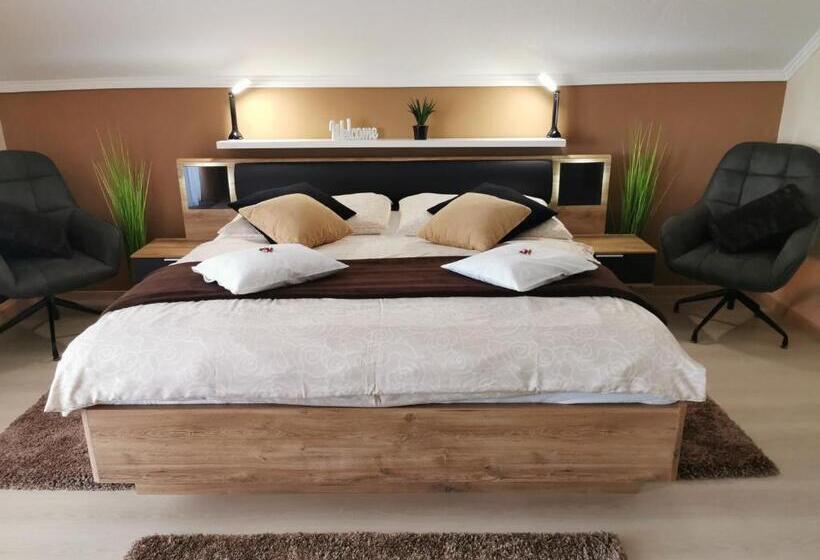 ペンション Csabai Vendégház