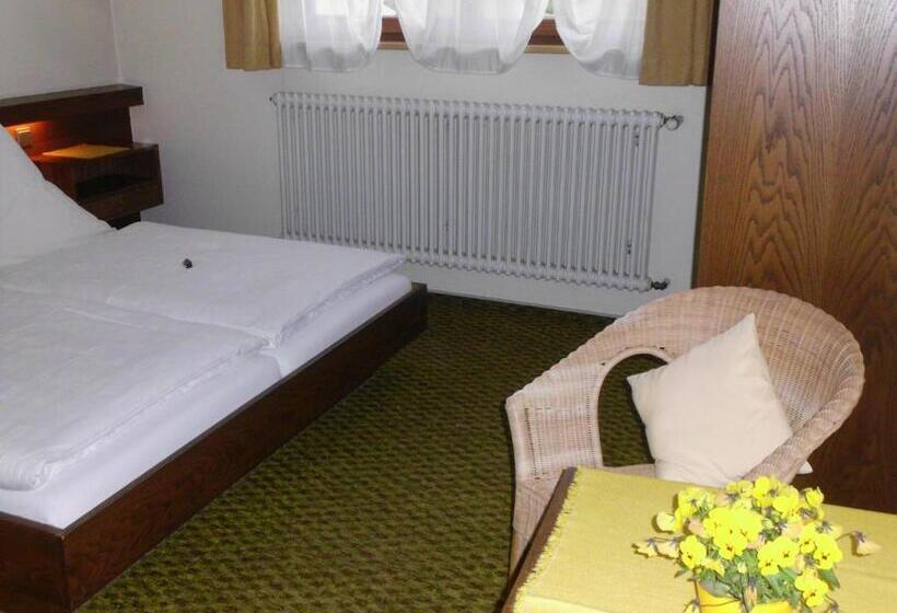 펜션 Finken, Gästezimmer An Der Rench