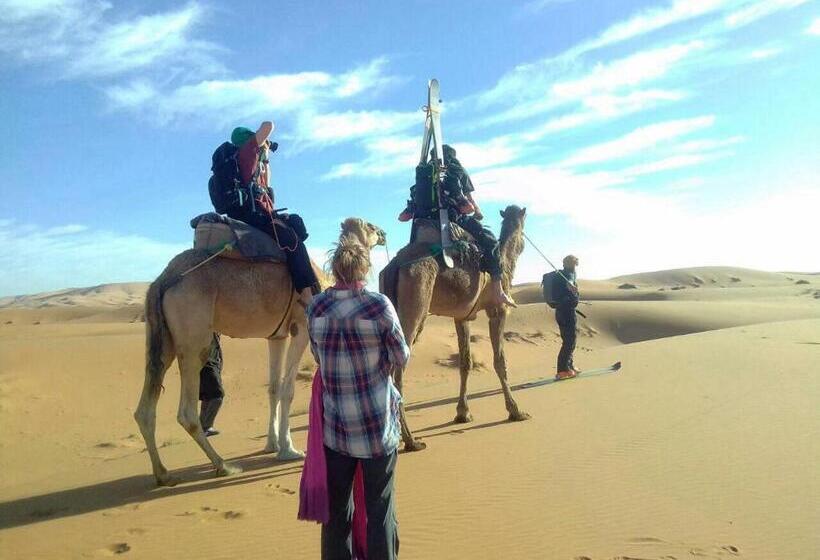 Pension (Hôtel basse catégorie) Kasbah Planet Sahara