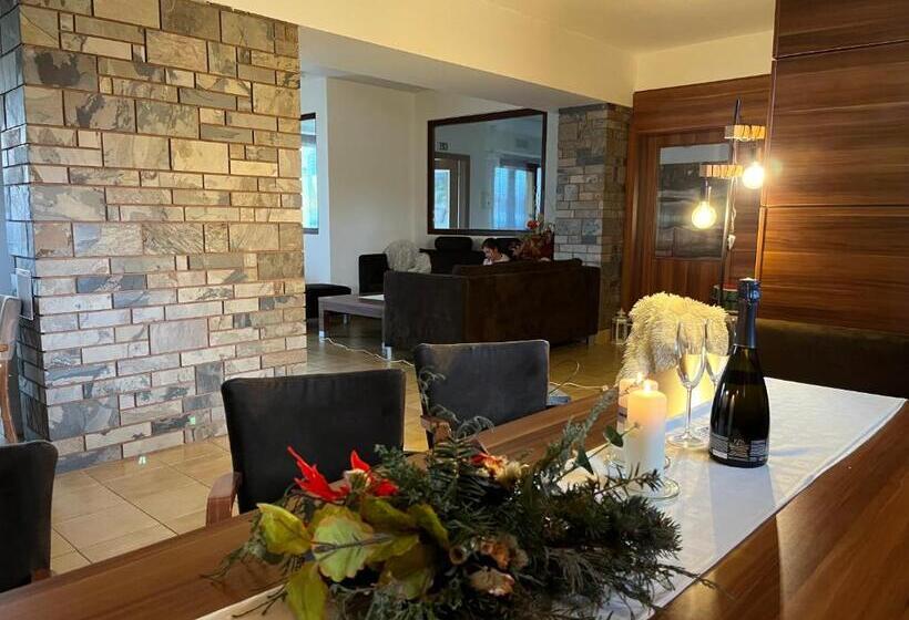 بنسيون Wellness Villa Liptov