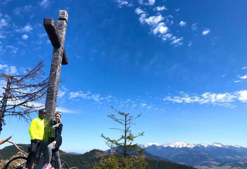 بنسيون Wellness Villa Liptov