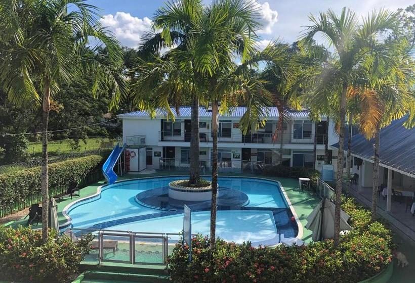 هتل Campestre Villa Paraiso