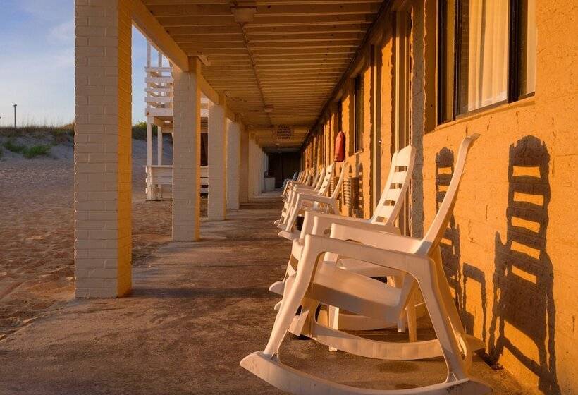 فندق على الطريق Outer Banks Motor Lodge