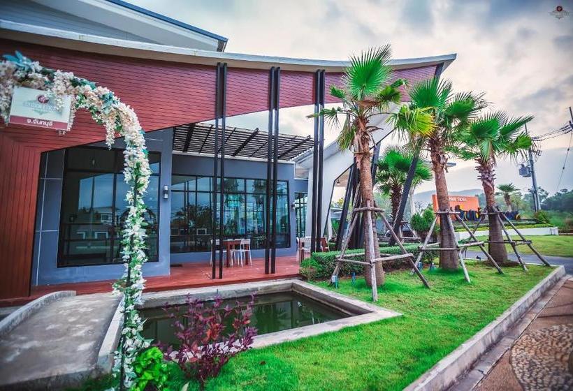 Saint Tropez Resort