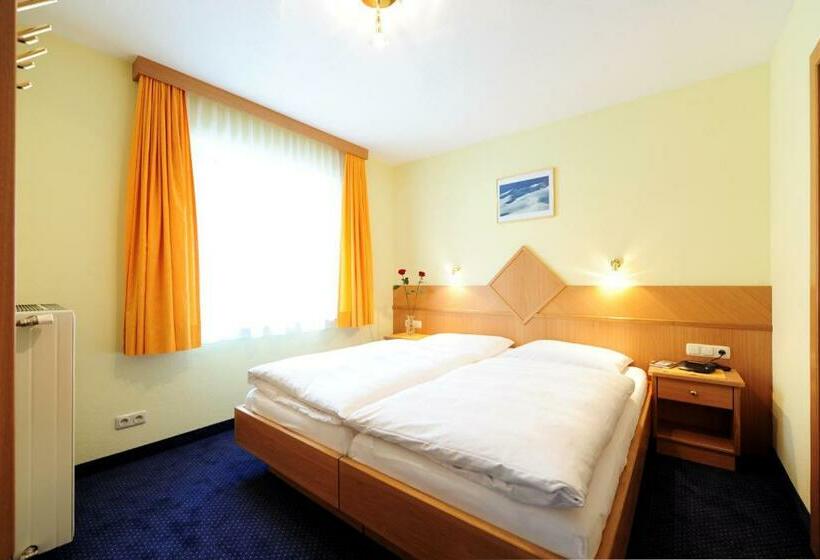 تختخواب و صبحانه Haus Enzian