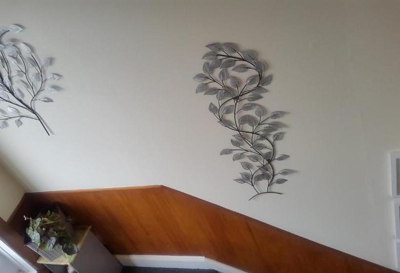 צימר Pakington Ensuite Homestay
