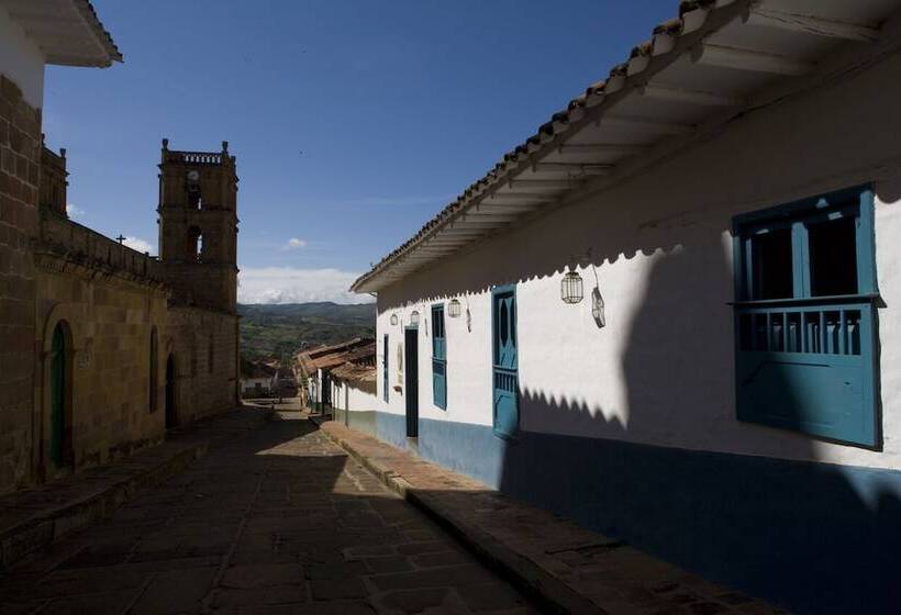 تختخواب و صبحانه Posada Del Campanario
