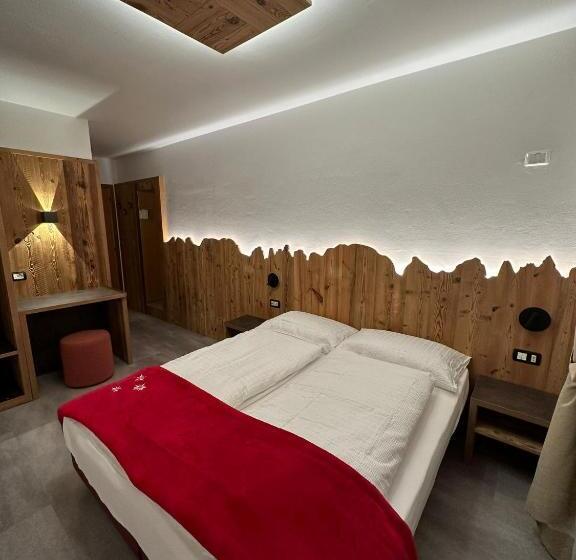 فندق Albergo Garni Martina