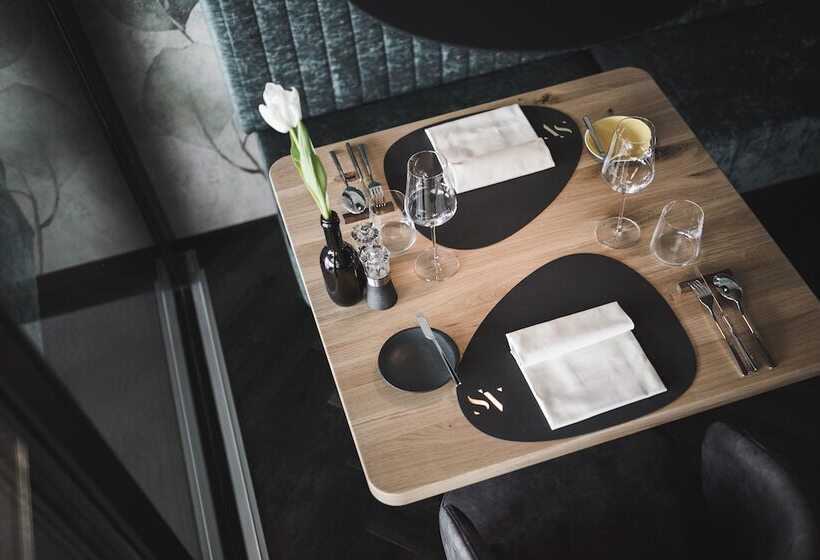 هتل Somvita Suites