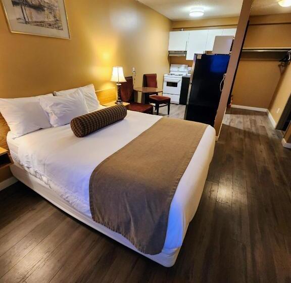 מוטל Fox Creek Inn