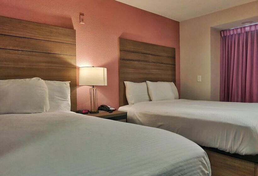 בית מלון כפרי Arya Inn & Suites