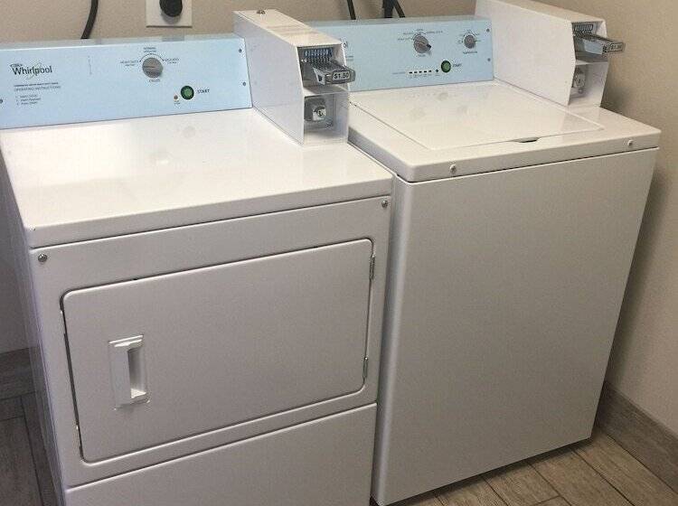 酒店 Baymont By Wyndham Pella