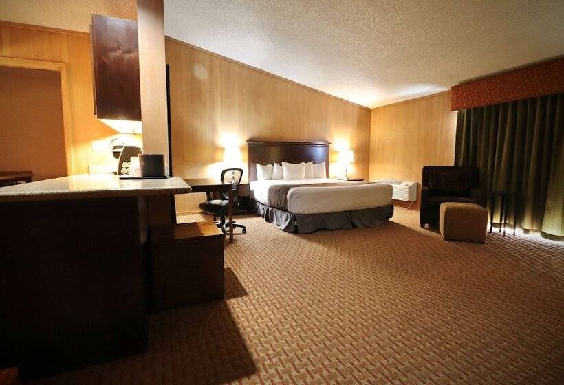Отель Best Western Chieftain Inn