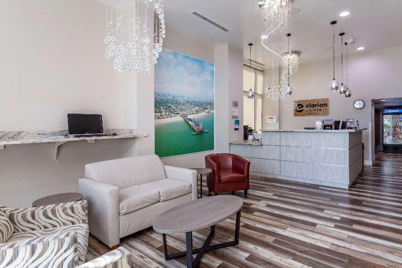 هتل Clarion Pointe Galveston Seawall