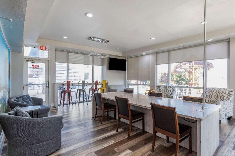 هتل Clarion Pointe Galveston Seawall
