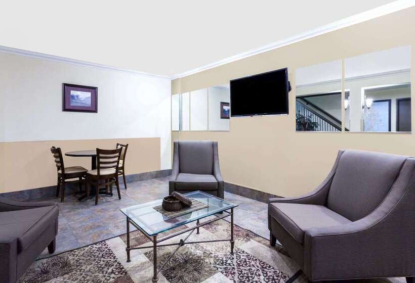فندق Days Inn By Wyndham Bellingham Wa