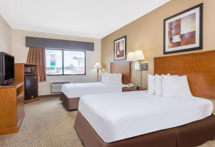 هتل Days Inn By Wyndham Phenix City Near Fort Moore