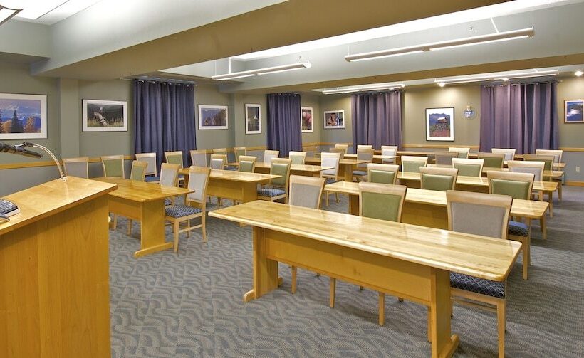 هتل Dimond Center
