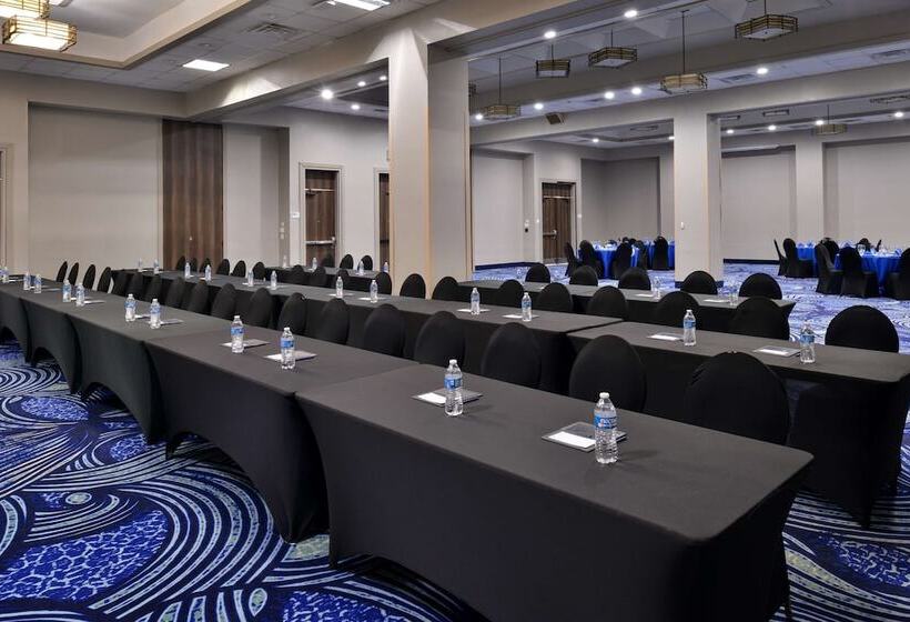 هتل Doubletree By Hilton Corpus Christi Beachfront