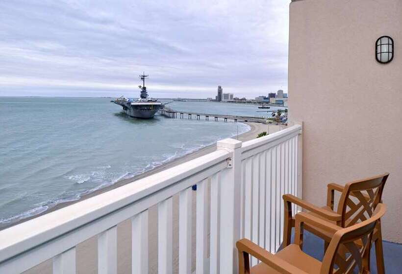 هتل Doubletree By Hilton Corpus Christi Beachfront