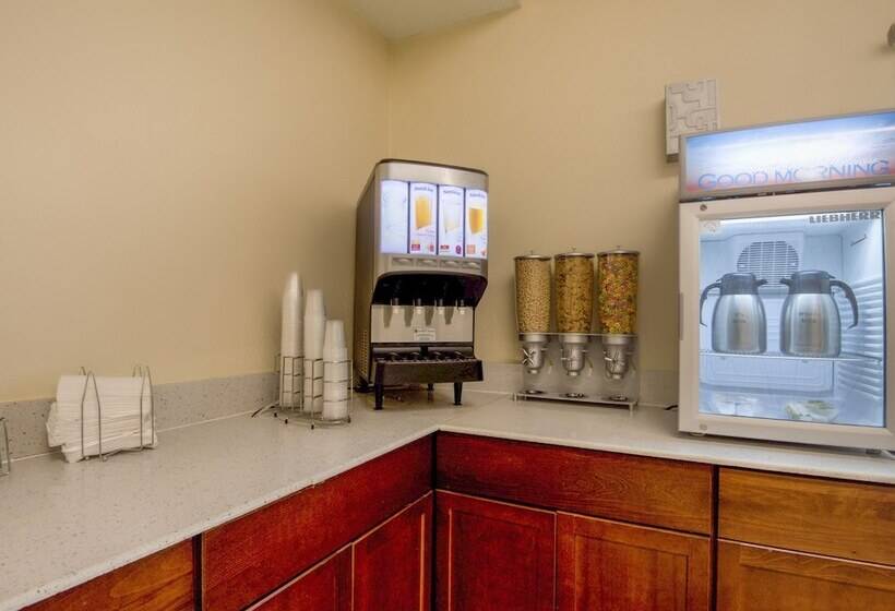 ホテル Econo Lodge