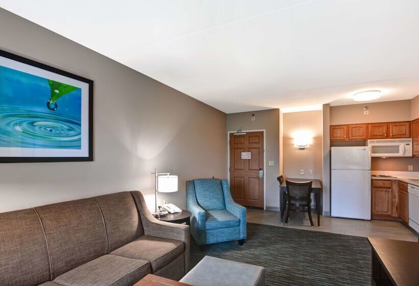 فندق Homewood Suites By Hilton Aurora Naperville
